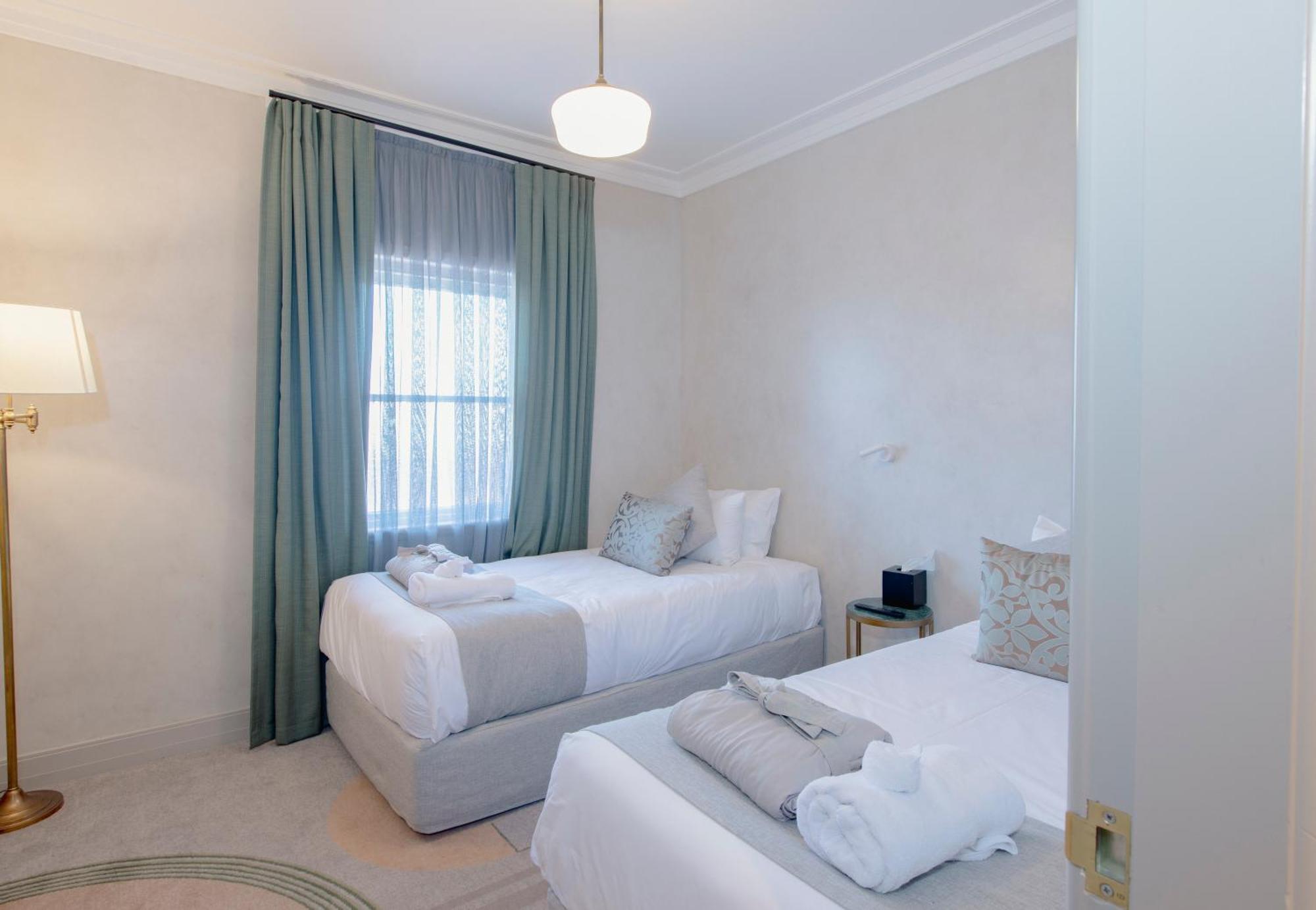 Tattersalls Hotel Армідейл Екстер'єр фото