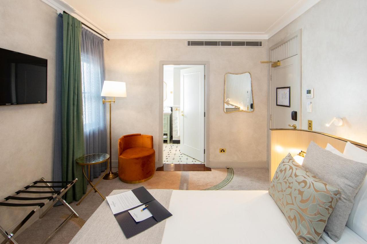 Tattersalls Hotel Армідейл Екстер'єр фото
